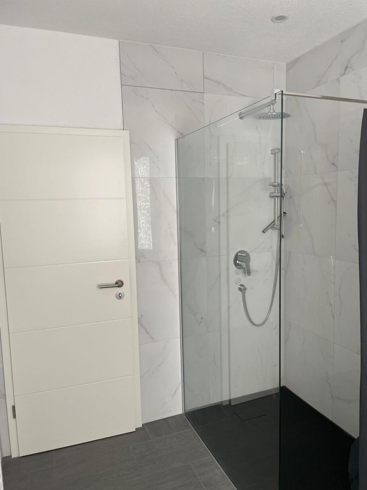 Lakeside Ferienwohnung FDH Εξωτερικό φωτογραφία